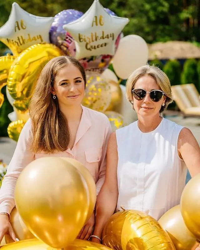 Jelena Ostapenko with her Mother