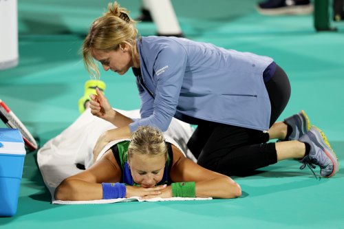 Anett Kontaveit Back Injury